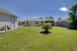 410 Southward Dr, Youngstown, OH 44515 - Photo 18