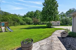10650 Holi Dale Dr, Chardon, OH 44024 - Photo 40