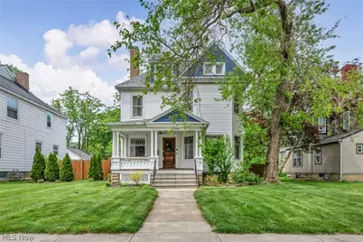 146 Harrison Street, Elyria, OH 44035 - Photo 2