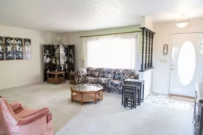 193 Greentree Drive, St Clairsville, OH 43950 - Photo 8
