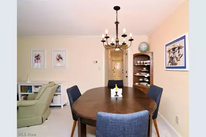5009 Nob Hill Drive #B2, Chagrin Falls, OH 44022 - Photo 10