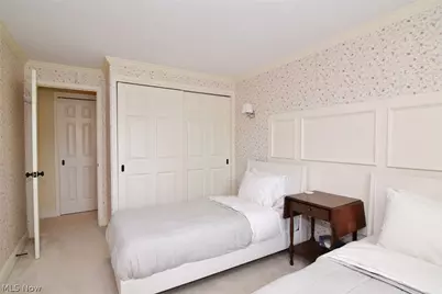 5009 Nob Hill Drive #B2, Chagrin Falls, OH 44022 - Photo 20