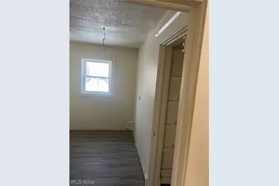 34 Illinois Avenue, Youngstown, OH 44505 - Photo 16
