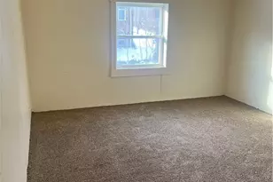 34 Illinois Ave, Youngstown, OH 44505 - Photo 10