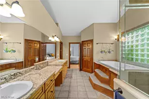 6424 Highland Green Dr, Medina, OH 44256 - Photo 22