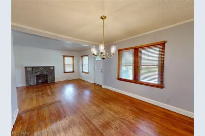 1560 Biltmore Road, Lyndhurst, OH 44124 - Photo 2
