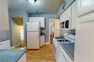 1560 Biltmore Rd, Lyndhurst, OH 44124 - Photo 10