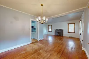 1560 Biltmore Rd, Lyndhurst, OH 44124 - Photo 6