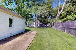 1560 Biltmore Rd, Lyndhurst, OH 44124 - Photo 24