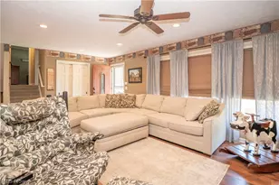 8026 Garnet Ave NE, Canton, OH 44721 - Photo 6