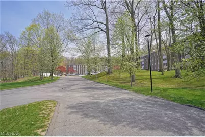 3068 Kent Road #206, Stow, OH 44224 - Photo 34