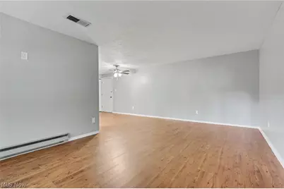 3068 Kent Road #206, Stow, OH 44224 - Photo 6