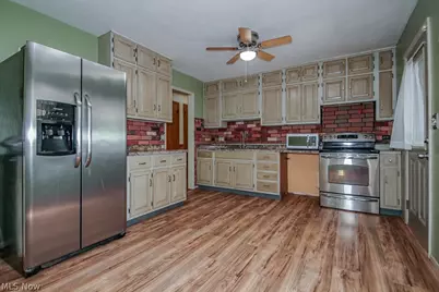 1754 Benjamin Road, Madison, OH 44057 - Photo 8