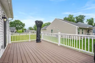 171 Eagle Cir, Amherst, OH 44001 - Photo 32