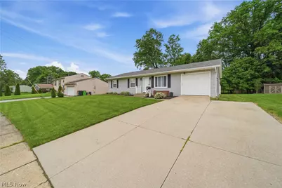 3796 Charring Cross Drive, Stow, OH 44224 - Photo 2