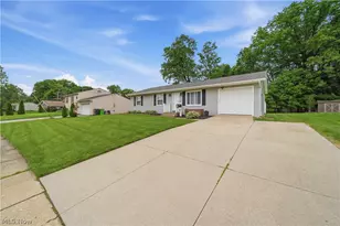 3796 Charring Cross Dr, Stow, OH 44224 - Photo 2