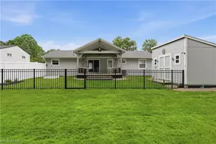 3796 Charring Cross Dr, Stow, OH 44224 - Photo 8