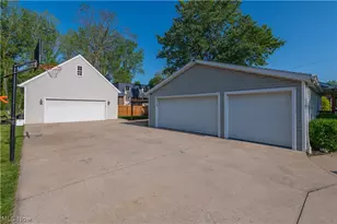 700 Harris Rd, Sheffield Lake, OH 44054 - Photo 40