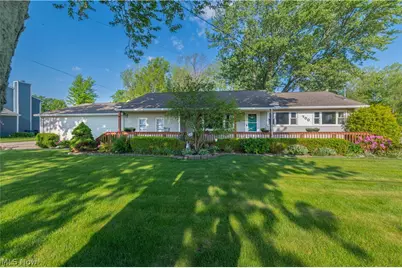 700 Harris Road, Sheffield Lake, OH 44054 - Photo 1