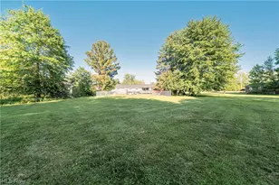 543 N Lake St, Madison, OH 44057 - Photo 36