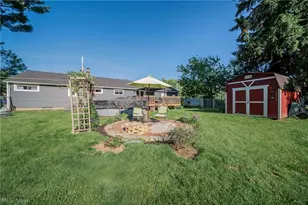543 N Lake St, Madison, OH 44057 - Photo 34