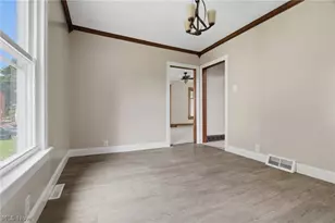 2321 S Arch Ave S, Alliance, OH 44601 - Photo 8