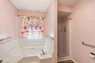 1715 Windrow Ln, Grandview Heights, OH 44147 - Photo 26