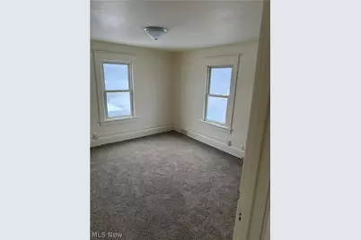 127 Courtland Avenue, Campbell, OH 44405 - Photo 16
