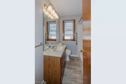3264 Estelle Avenue, Lorain, OH 44052 - Photo 12