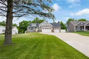 3097 Brumbaugh St NW, Uniontown, OH 44720 - Photo 2