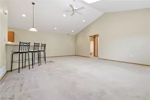 8717 Dublin Ridge Cir NW, Massillon, OH 44646 - Photo 4