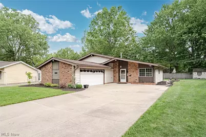 23823 Beaumont Drive, North Olmsted, OH 44070 - Photo 2