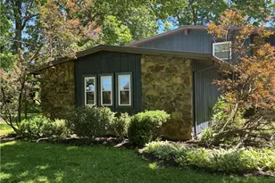 5310 Rootstown Rd, Ravenna, OH 44266 - Photo 2