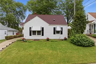 1585 Thornapple Ave, Akron, OH 44301 - Photo 2