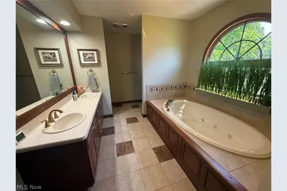 1552 N 14th Street, Cambridge, OH 43725 - Photo 8