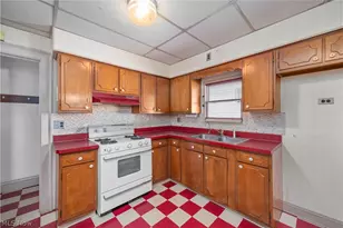 11301 Linnet Ave, Loveland, OH 44111 - Photo 16