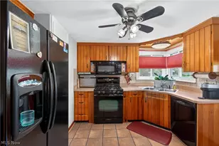 1201 Portage St NW, North Canton, OH 44720 - Photo 8