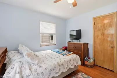 4209 Clague Road, North Olmsted, OH 44070 - Photo 14