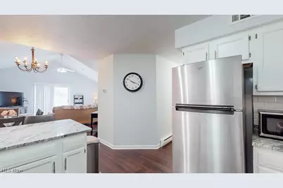 566 Hilltop Terrace, Tallmadge, OH 44278 - Photo 12