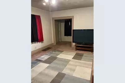 667 Seiberling Street, Akron, OH 44306 - Photo 4