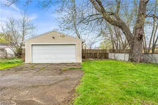 12804 Kirton Ave, Loveland, OH 44135 - Photo 22