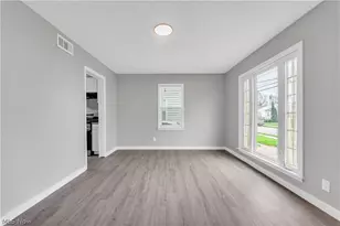12804 Kirton Ave, Loveland, OH 44135 - Photo 4