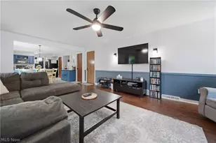 2681 Country Squire St NW, Uniontown, OH 44685 - Photo 6