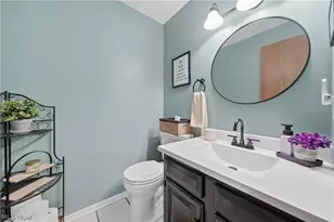 2681 Country Squire St NW, Uniontown, OH 44685 - Photo 14