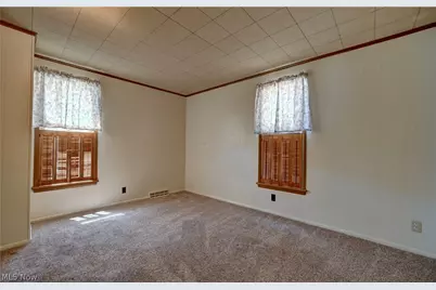 129 2nd Street SW, Strasburg, OH 44680 - Photo 8