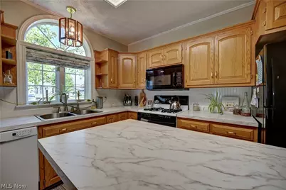 500 S Bodmer Avenue, Strasburg, OH 44680 - Photo 8