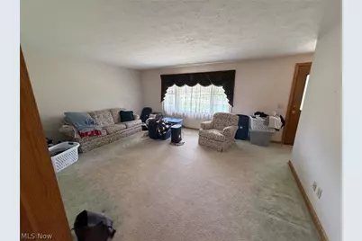 3215 Knollridge Circle NE, Canton, OH 44721 - Photo 6