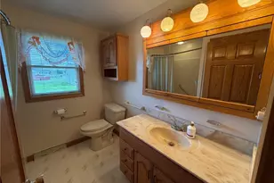 3215 Knollridge Cir NE, Canton, OH 44721 - Photo 10
