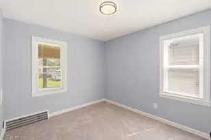15705 Throckley Ave, Loveland, OH 44128 - Photo 14
