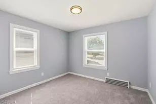 15705 Throckley Ave, Loveland, OH 44128 - Photo 16